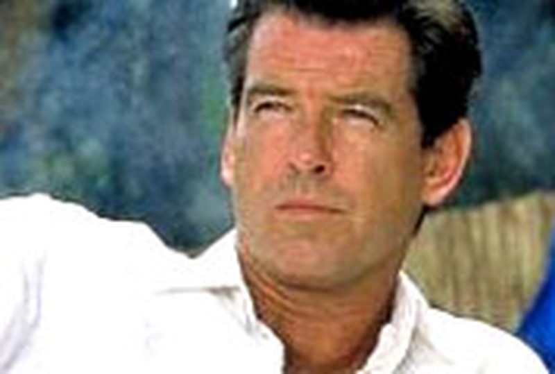 Brosnan - Son Christopher held