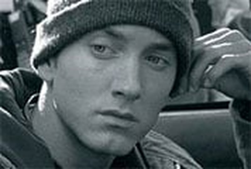 Eminem - Uncle dies at 42