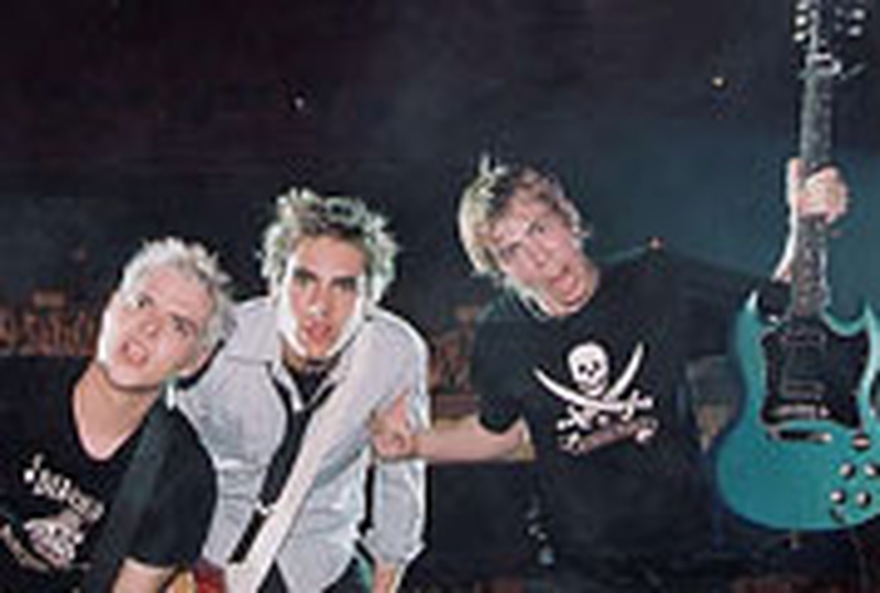 Busted - Members to take a break from band