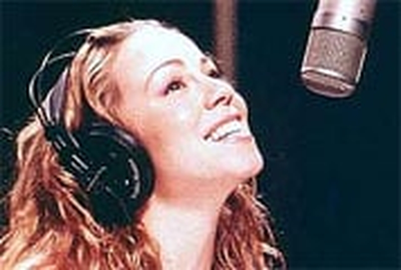 Carey won in three categories