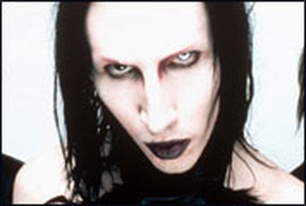 Manson - Marries longtime girlfriend Dita Von Teese