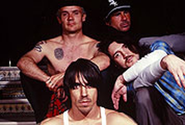 Red Hot Chili Peppers - Headlining OXEGEN 2006