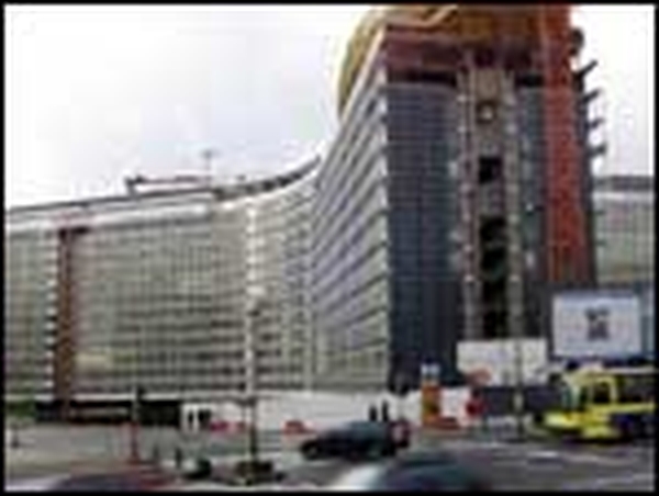 EU Commission - Daily fine threat