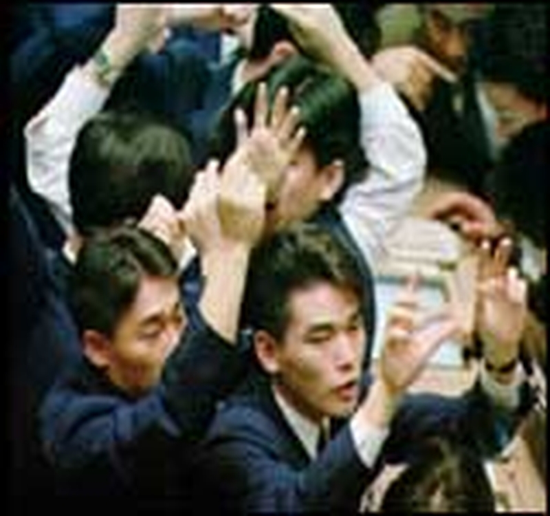 Japan - Economy shrinks again