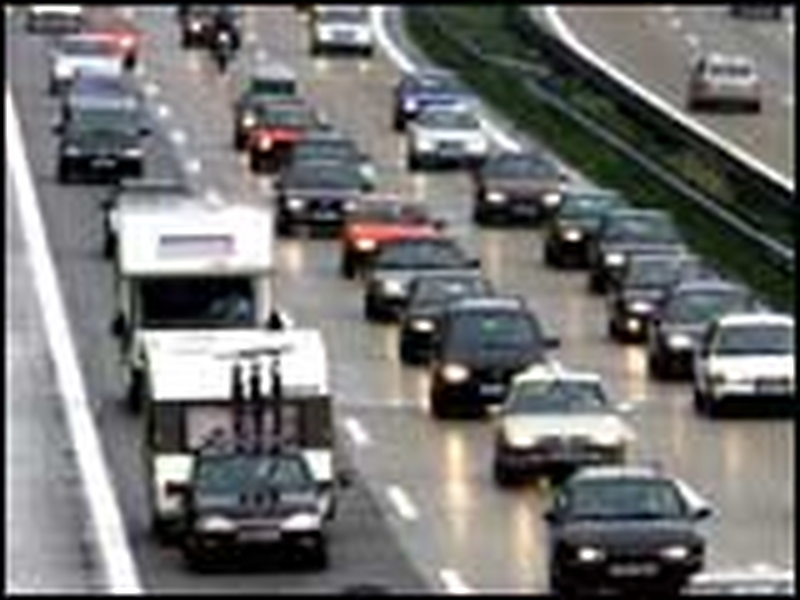 US petrol prices - Retail sales fall