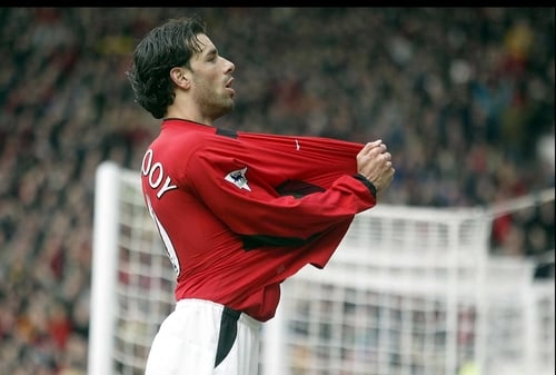 Manchester United - Won't back debt deal