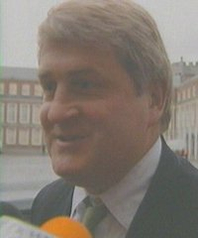 Denis O'Brien - Digicel raises $300m