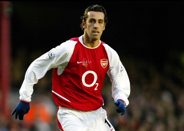 Arsenal - New stadium to boost income