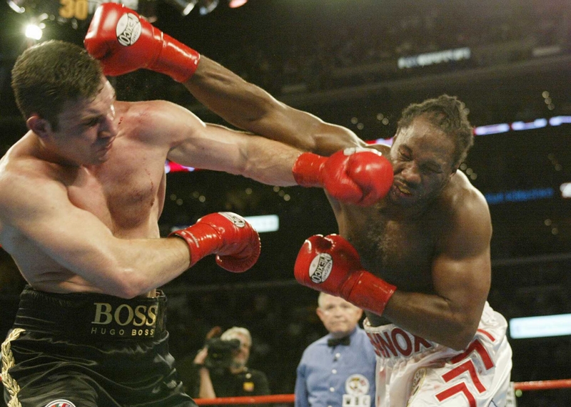 Vitali Klitschko (left) is the new WBC heavyweight champion