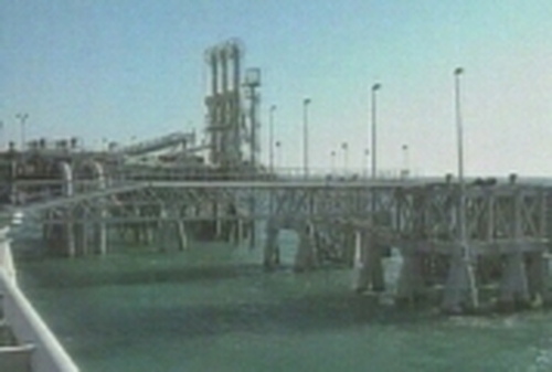 Iraqi oil installation - Two US sailors killed