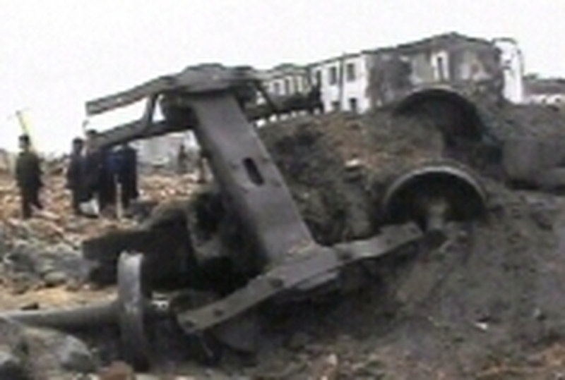 Ryongchon - Food stocks at risk after disaster