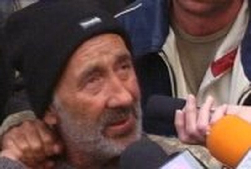 Tom Sweeney - Ends 22-day hunger strike