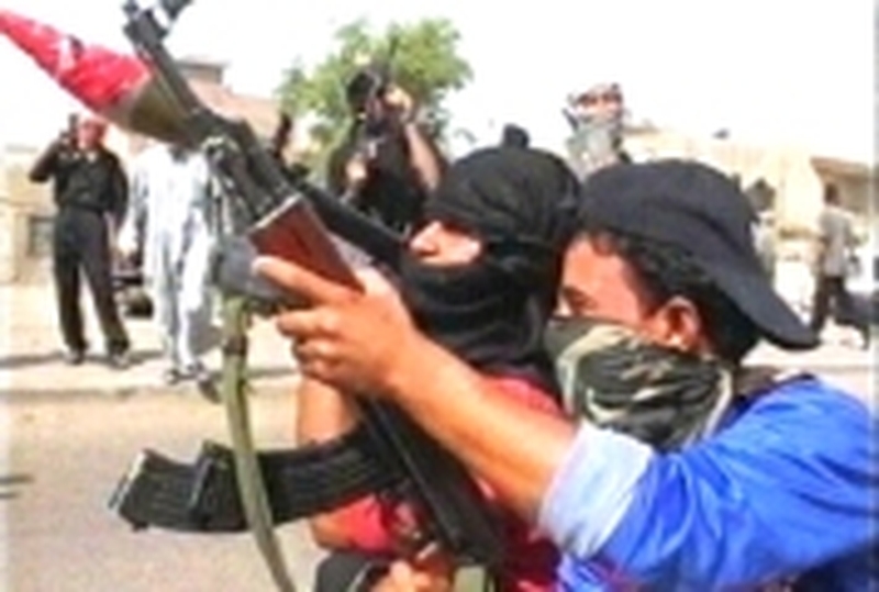 Sadr City - Teens pose for TV