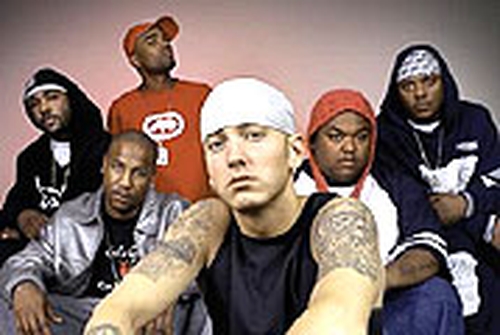 D12 - Screen's the limit