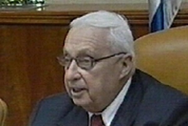 Ariel Sharon - Sets date for Knesset vote