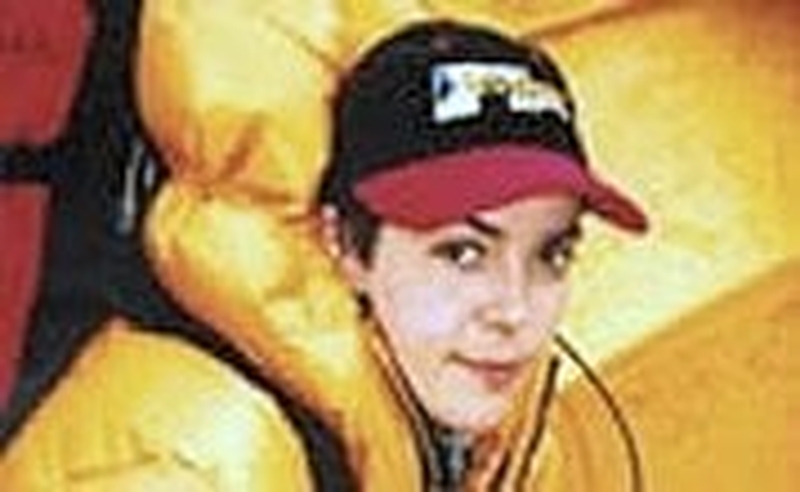 Dr Clare O'Leary - Reaches summit of Everest