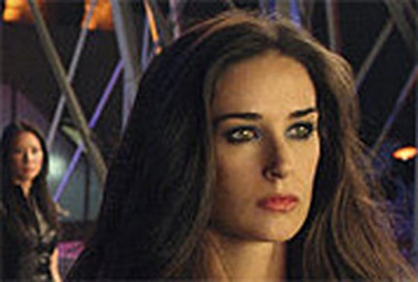 Moore - Romantic thriller