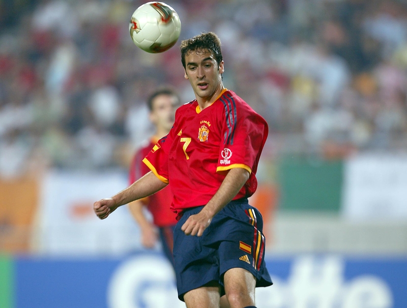 Raul says Spain will benefit from crowd