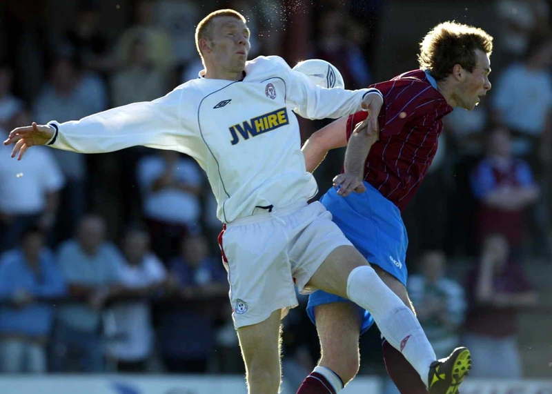 Shelbourne's Glen Fitzpatrick clashes with Brian Kelly of Drogheda United
