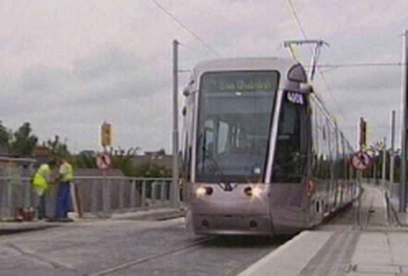 LUAS - 300,000 users per week