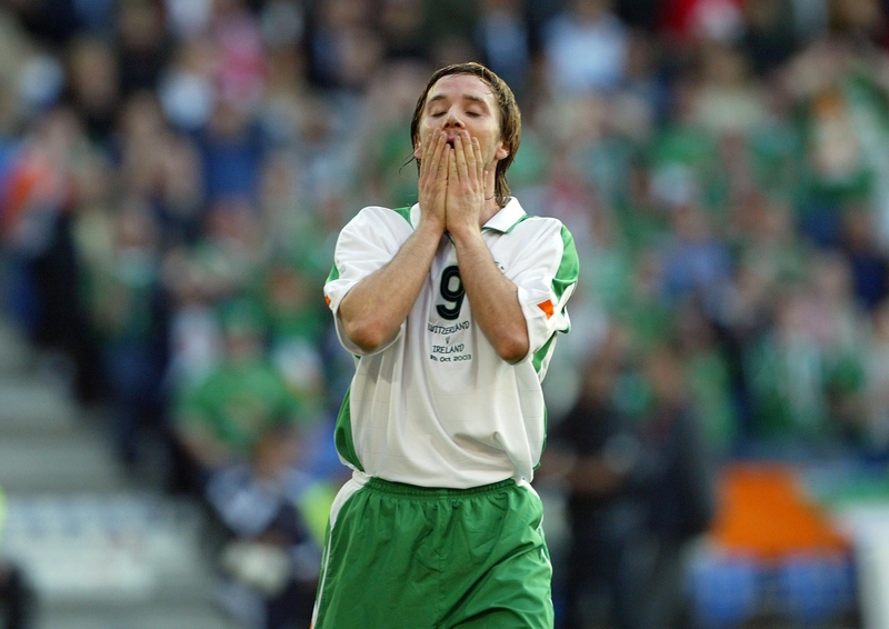 Wigan manager Paul Jewell has afforded David Connolly the opportunity to prove himself in the top-flight after a long spell in the Championship