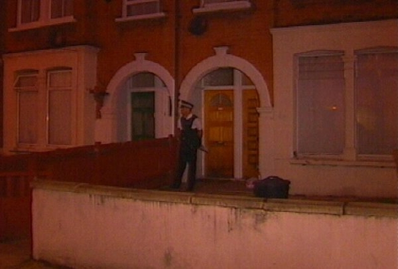 London - Terrorist suspect held