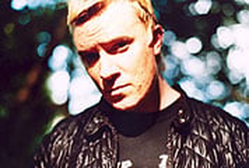 Howlett - Summer show