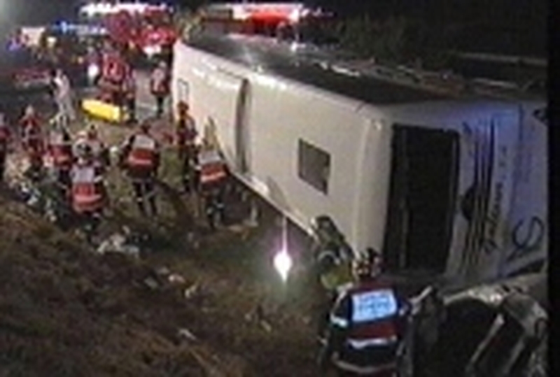 Southwest France - Eight people killed