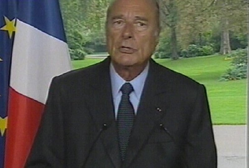 Jacques Chirac - Compromise on youth jobs law