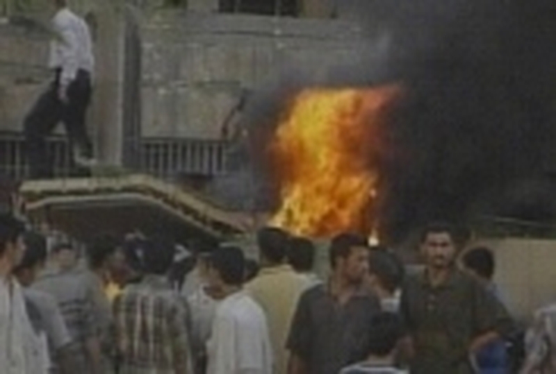 Baghdad - Rocket attack kills 13