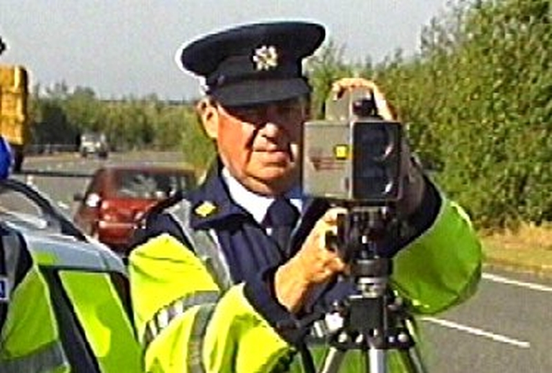 Speed cameras - Comparative study