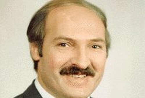 Alexander Lukashenko - Poll over extending presidency