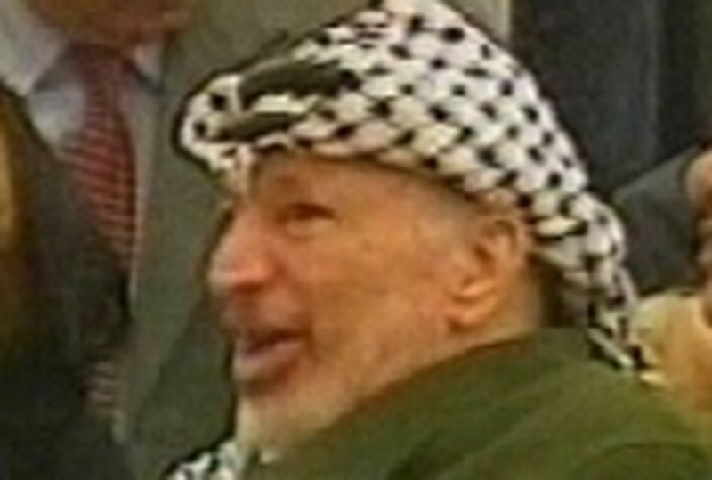 Yasser Arafat - 'Very ill' but alive