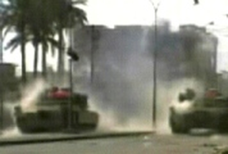 Fallujah - US forces take main buildings