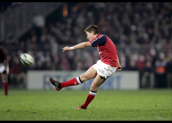 Ronan O'Gara sustained the injury in the win over Leinster yesterday