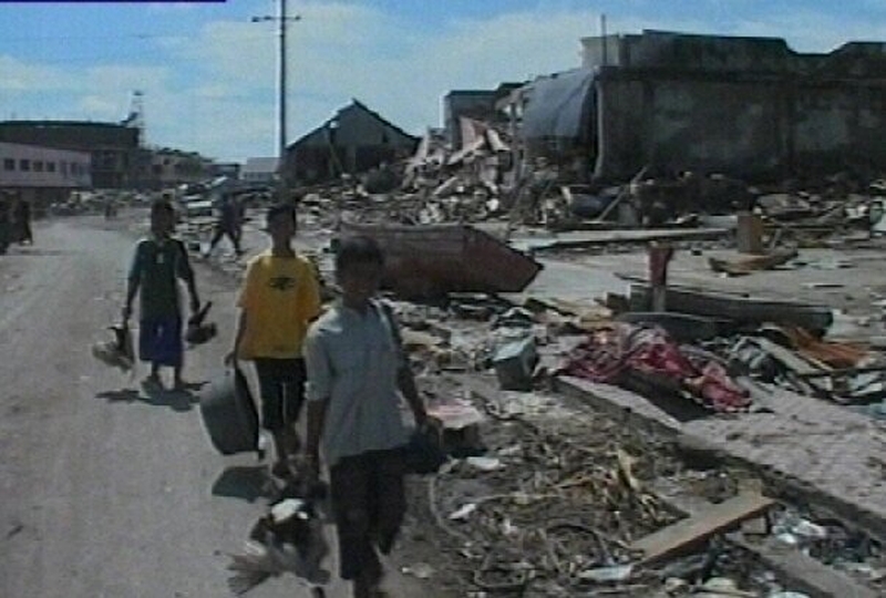 Quake victims - Relief effort continues