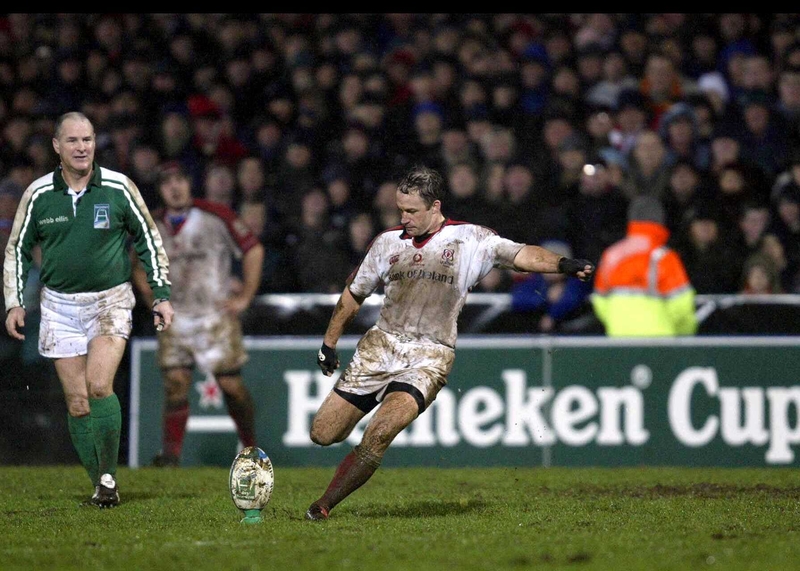 David Humphreys kicks the winning point against Gloucester at Ravenhill tonight