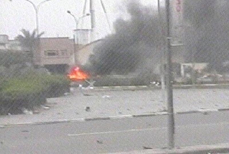 Baghdad bombing - Ten wounded