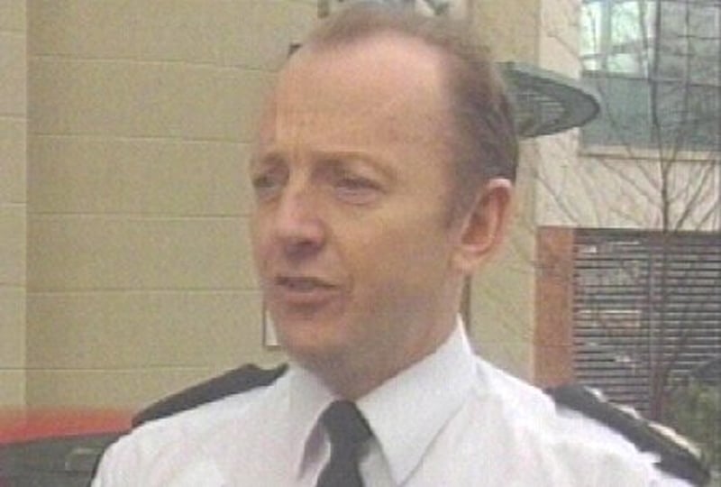 Hugh Orde - Addresses journalists in Dublin