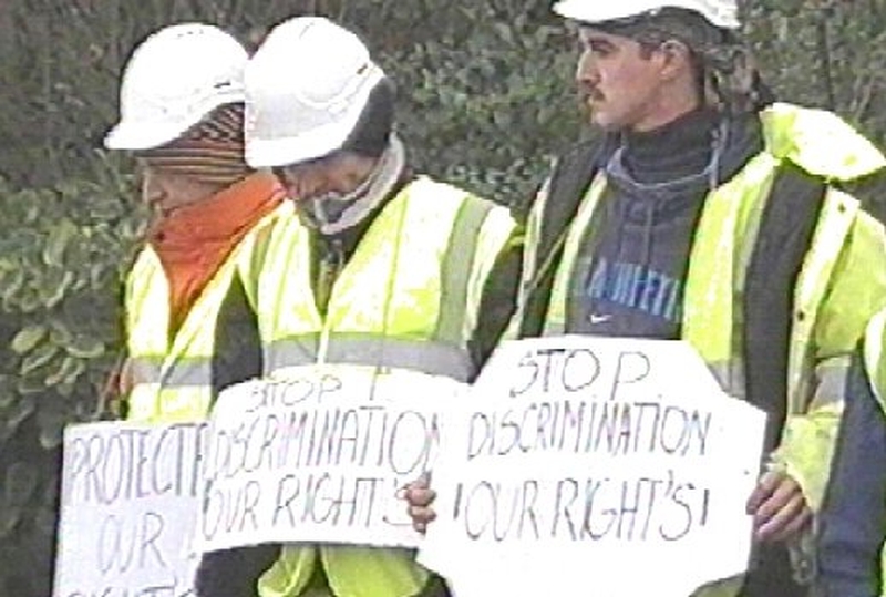 Co Westmeath - Workers picket site