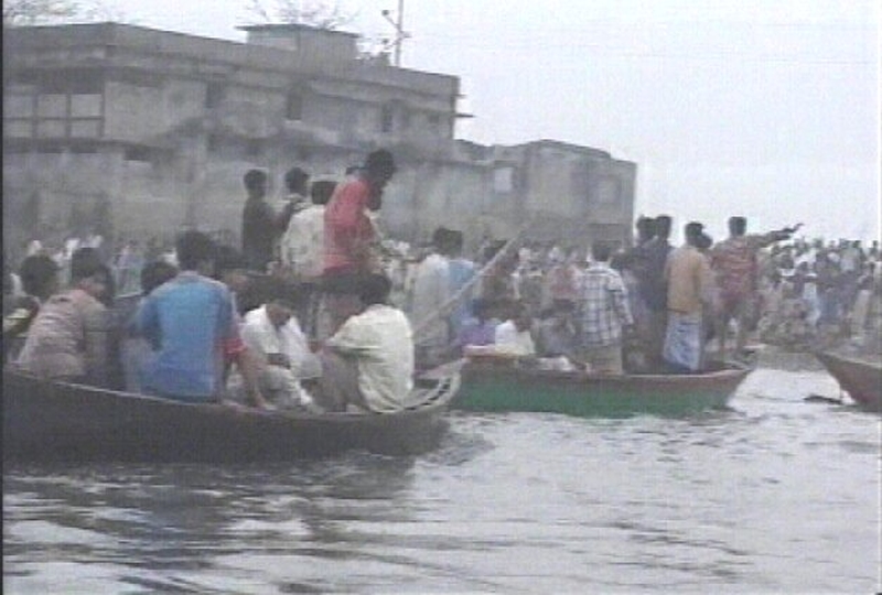 Bangladesh - Ferry tragedy