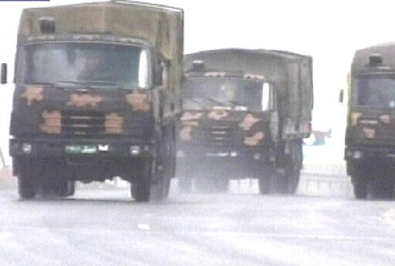 Lebanon - Syrian troops withdraw