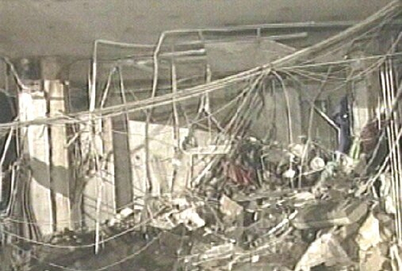 Beirut - Bomb blast hits suburb