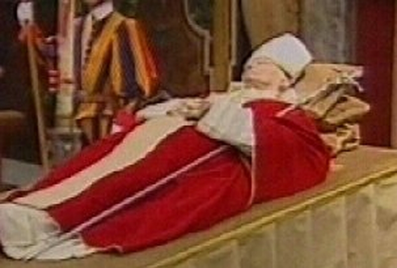 Pope John Paul II - Body lies in state
