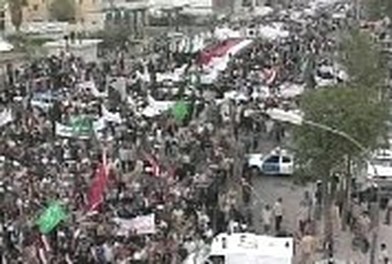 Firdus Square, Baghdad - Thousands stage protest
