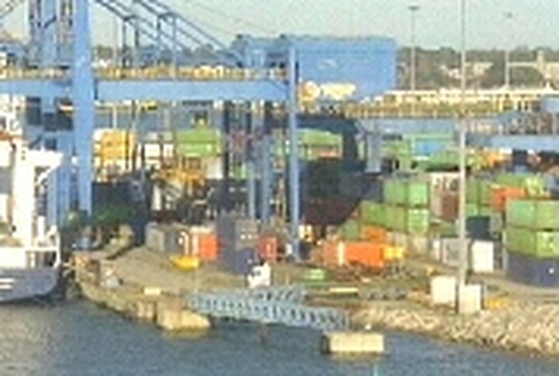 Dublin Port - Five fitters suspended