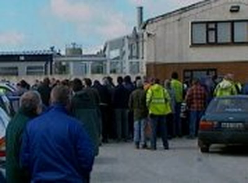 Kilkelly, Co Mayo - Quarry &amp; construction workers end strike