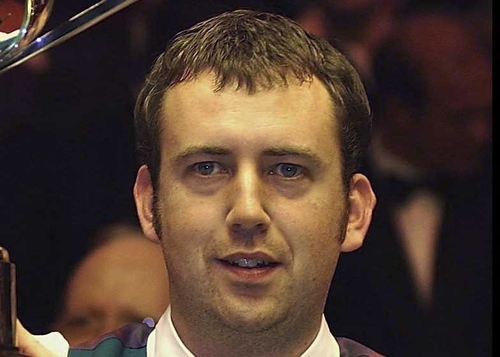Mark Williams eased past Anthony Hamilton to progress to the second round