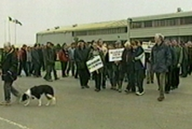 Sheep farmers - Protests continue