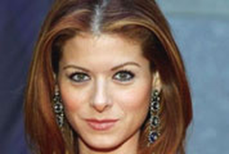 Messing - Was forced to control giggles on set